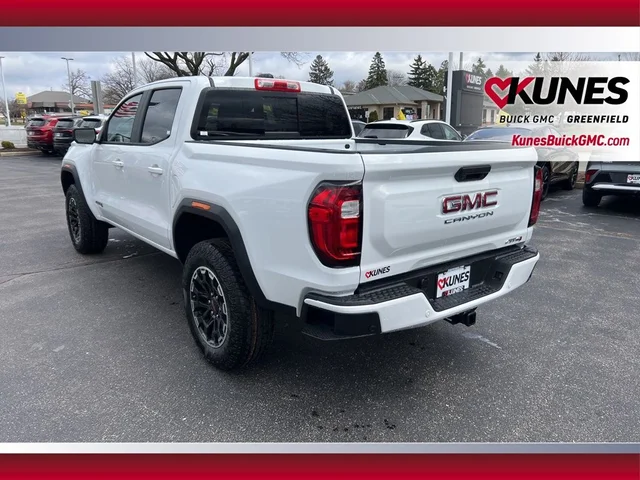 Nuevos GMC CANYON à Estados chez autogozo