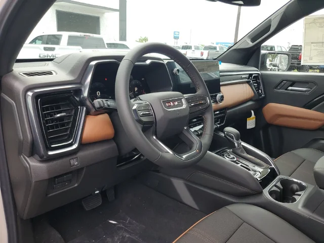 Nuevos GMC CANYON à Estados chez autogozo