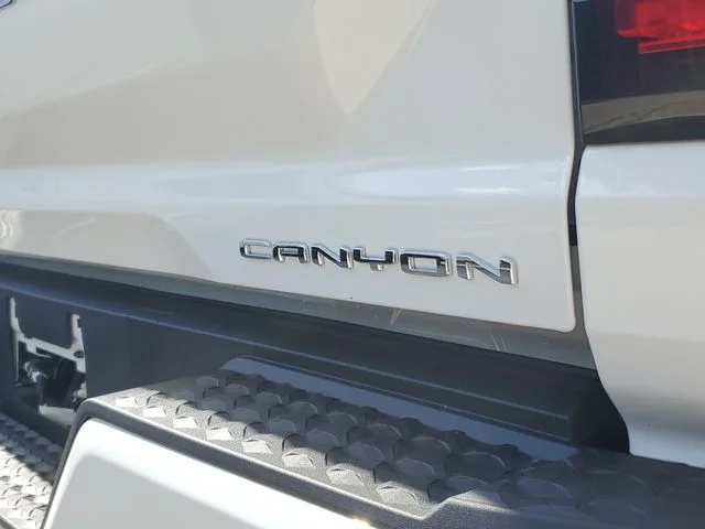 Nuevos GMC CANYON à Estados chez autogozo