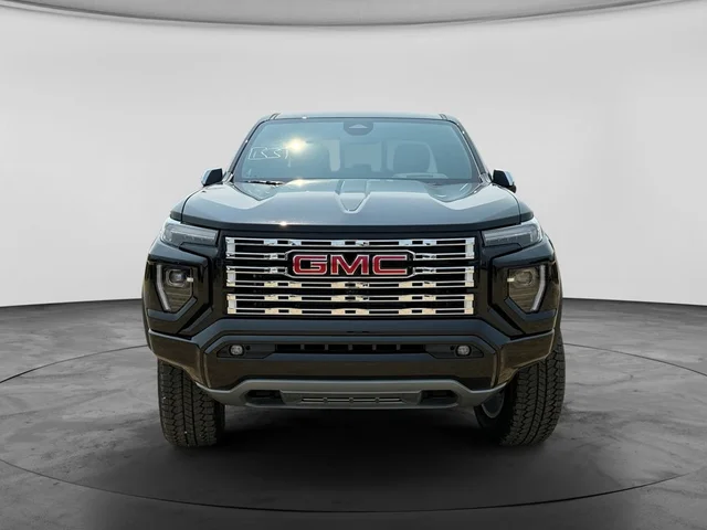 Nuevos GMC CANYON à Estados chez autogozo