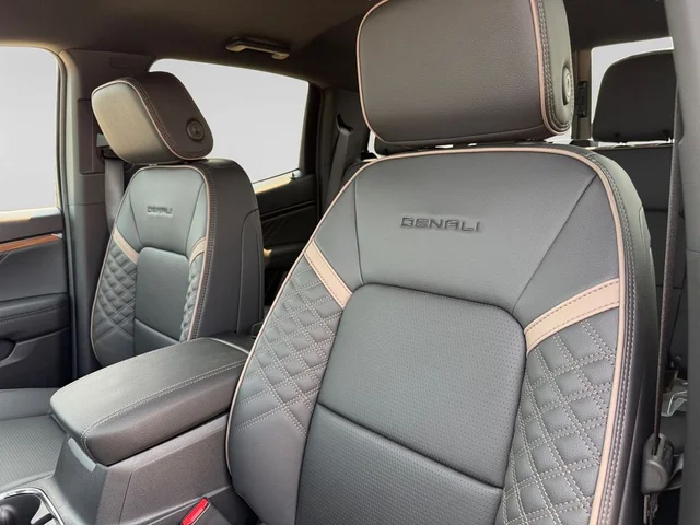 Nuevos GMC CANYON à Estados chez autogozo