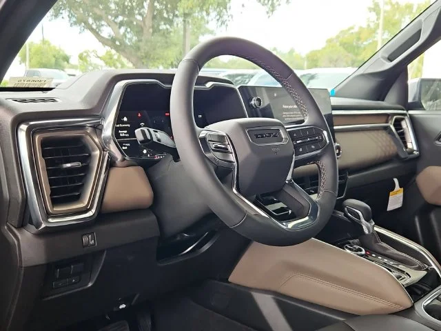 Nuevos GMC CANYON à Estados chez autogozo