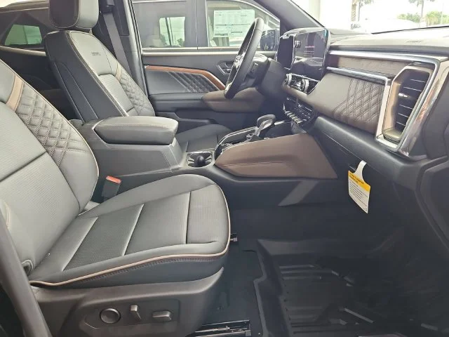 Nuevos GMC CANYON à Estados chez autogozo