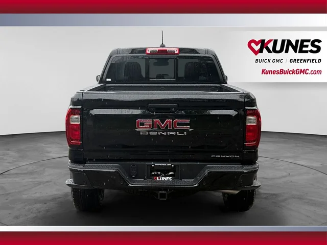 Nuevos GMC CANYON à Estados chez autogozo