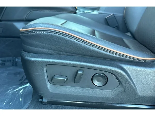 SEMINUEVOS GMC Canyon at ELK GROVE in Elk Grove Buick GMC