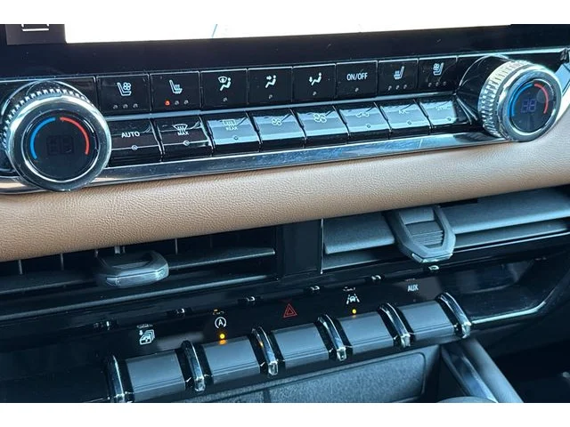 SEMINUEVOS GMC Canyon at ELK GROVE in Elk Grove Buick GMC