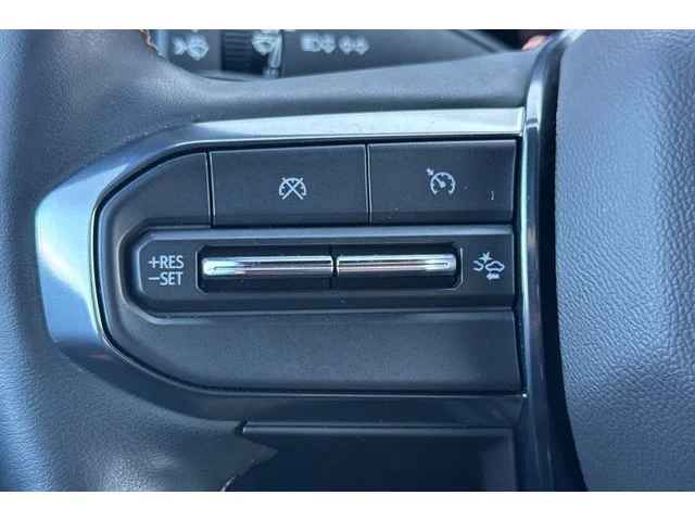 SEMINUEVOS GMC Canyon at ELK GROVE in Elk Grove Buick GMC