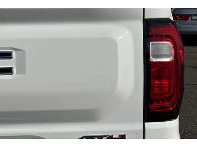 SEMINUEVOS GMC Canyon at ELK GROVE in Elk Grove Buick GMC