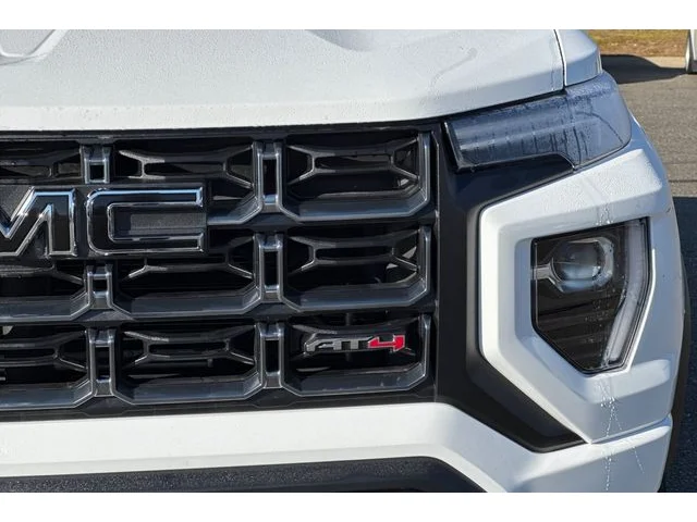 SEMINUEVOS GMC Canyon at ELK GROVE in Elk Grove Buick GMC