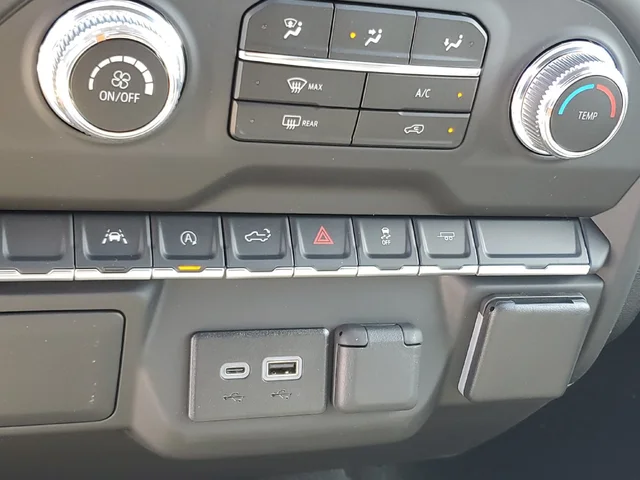 Nuevos GMC SIERRA 1500 à Estados chez autogozo