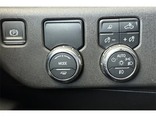 SEMINUEVOS GMC Sierra 1500 at ELK GROVE in Elk Grove Buick GMC