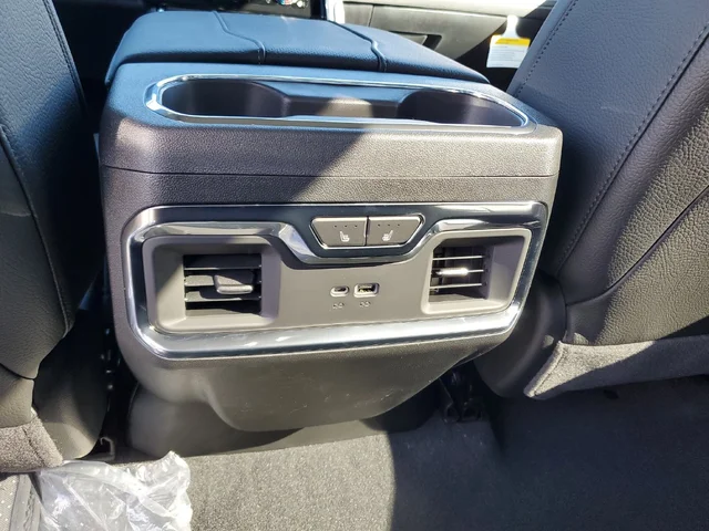 Nuevos GMC SIERRA 1500 à Estados chez autogozo