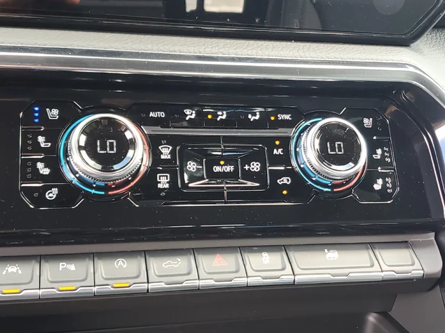 Nuevos GMC SIERRA 1500 à Estados chez autogozo