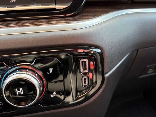 Nuevos GMC SIERRA 1500 à Estados chez autogozo