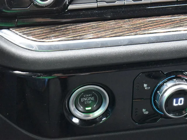 SEMINUEVOS GMC Sierra 1500 a Estados en autogozo