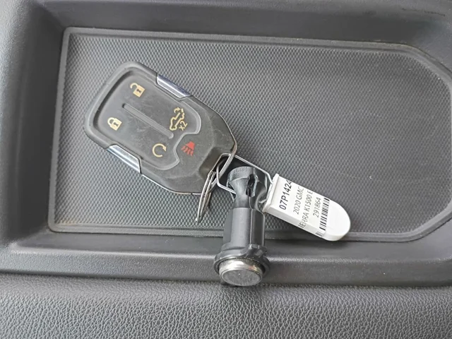 SEMINUEVOS GMC Sierra 1500 a Estados en autogozo