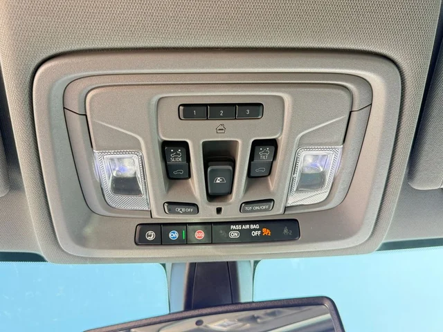 SEMINUEVOS GMC Sierra 1500 a Estados en autogozo