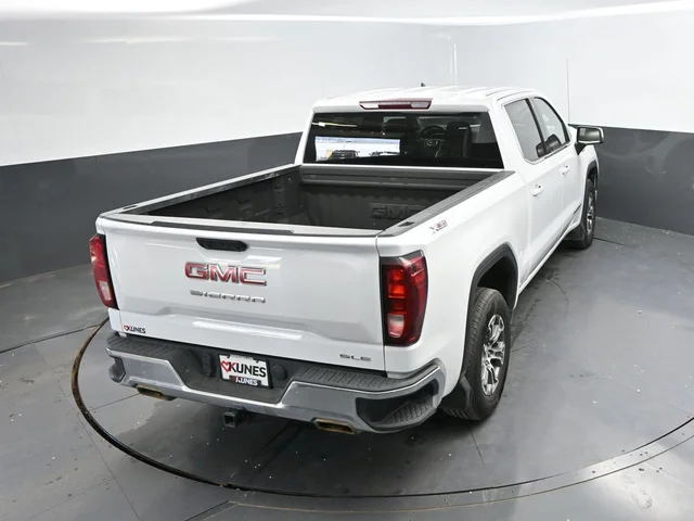 SEMINUEVOS GMC Sierra 1500 a Estados en autogozo