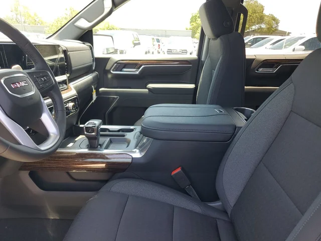Nuevos GMC SIERRA 1500 à Estados chez autogozo
