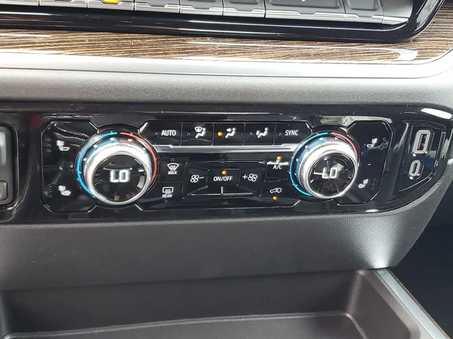 Nuevos GMC SIERRA 1500 à Estados chez autogozo