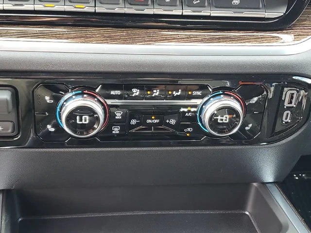 Nuevos GMC SIERRA 1500 à Estados chez autogozo