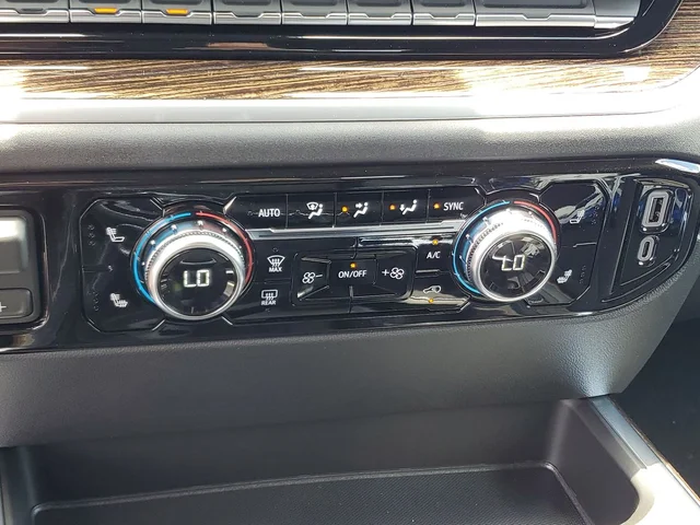 Nuevos GMC SIERRA 1500 à Estados chez autogozo