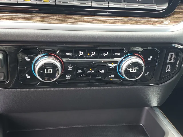 Nuevos GMC SIERRA 1500 à Estados chez autogozo