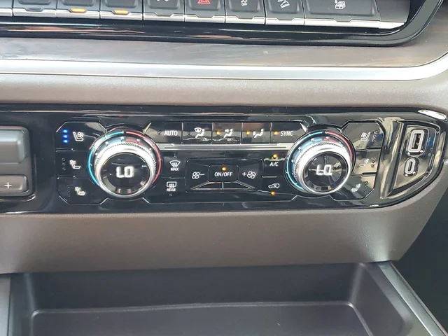 Nuevos GMC SIERRA 1500 à Estados chez autogozo