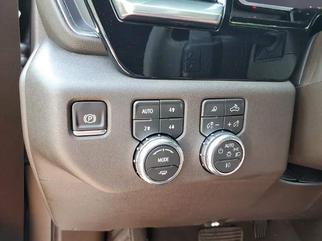 Nuevos GMC SIERRA 1500 à Estados chez autogozo