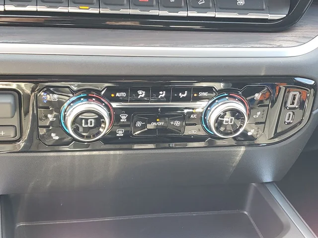 Nuevos GMC SIERRA 1500 à Estados chez autogozo