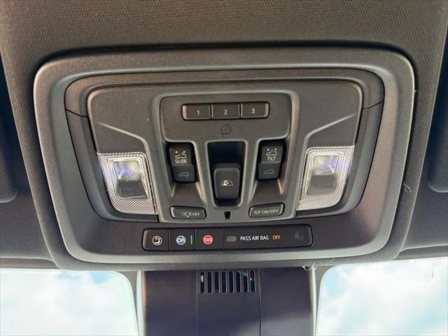 Nuevos GMC SIERRA 1500 à Estados chez autogozo