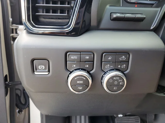 Nuevos GMC SIERRA 1500 à Estados chez autogozo