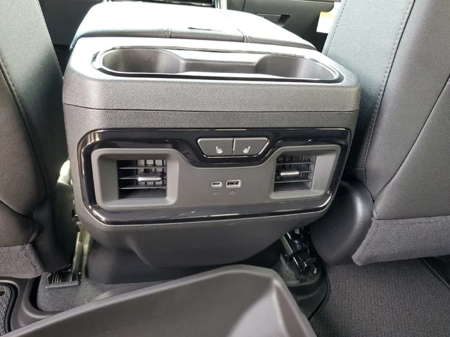 Nuevos GMC SIERRA 1500 à Estados chez autogozo