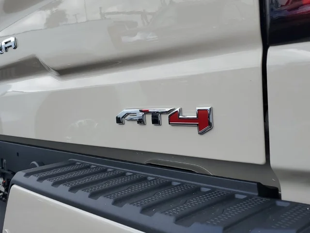 Nuevos GMC SIERRA 1500 à Estados chez autogozo
