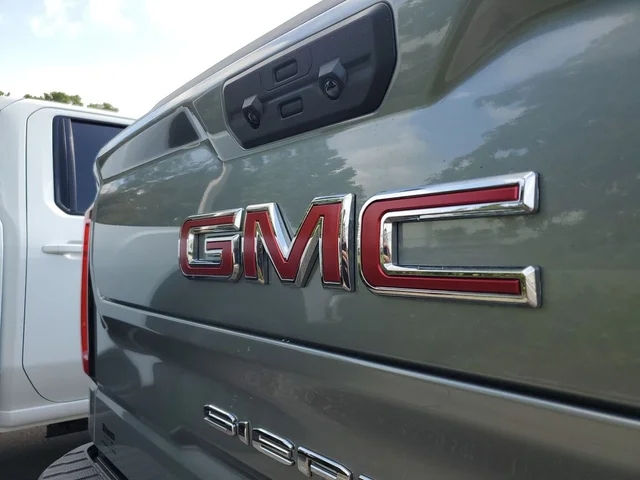 Nuevos GMC SIERRA 1500 à Estados chez autogozo