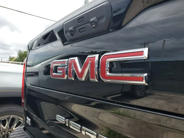 Nuevos GMC SIERRA 1500 à Estados chez autogozo