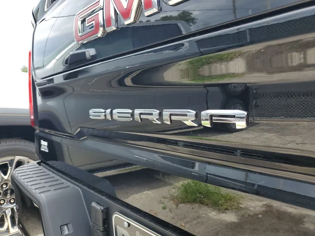 Nuevos GMC SIERRA 1500 à Estados chez autogozo