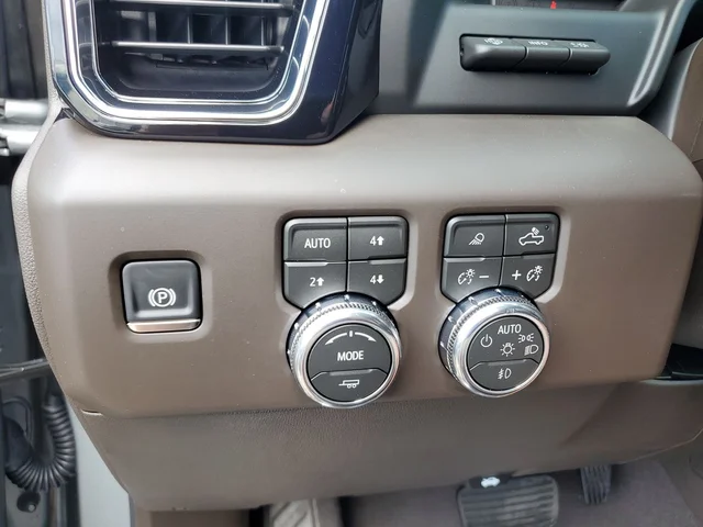 Nuevos GMC SIERRA 1500 à Estados chez autogozo