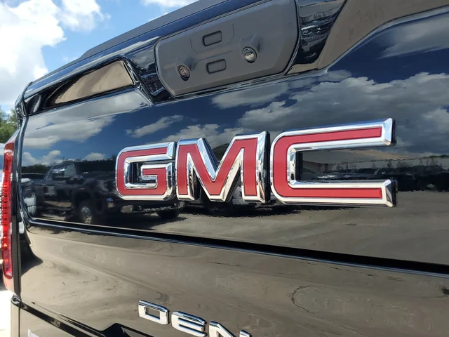 Nuevos GMC SIERRA 1500 à Estados chez autogozo