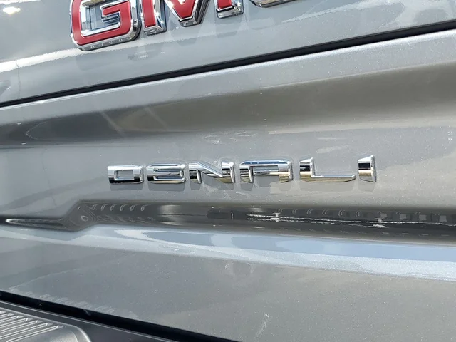 Nuevos GMC SIERRA 1500 à Estados chez autogozo