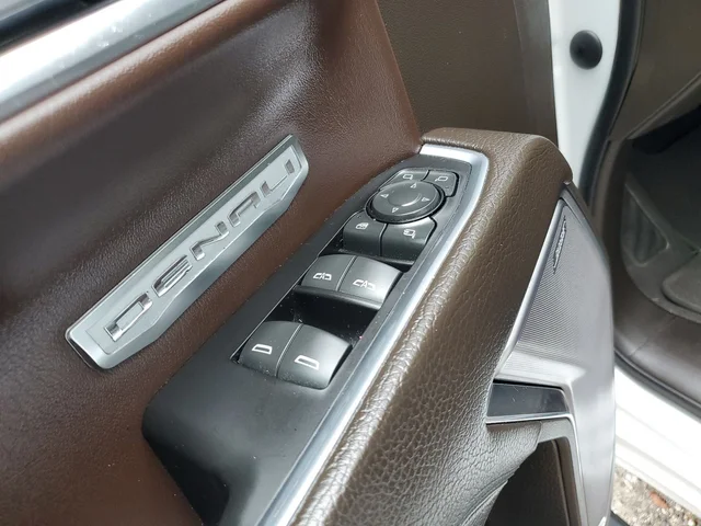SEMINUEVOS GMC Sierra 1500 a Estados en autogozo