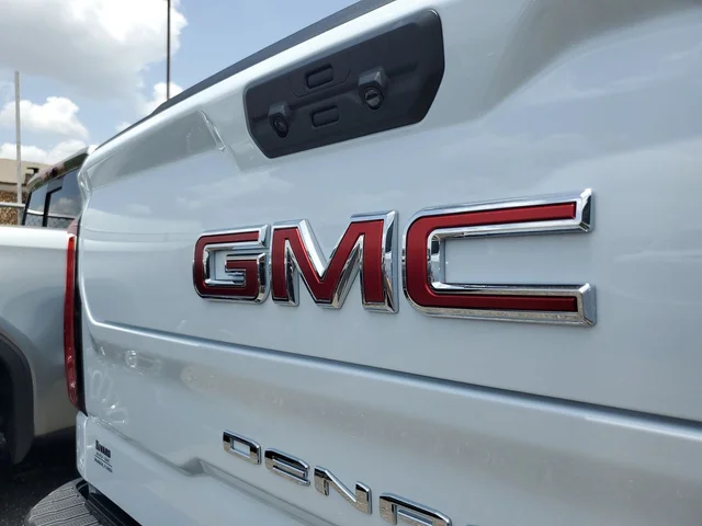 Nuevos GMC SIERRA 1500 à Estados chez autogozo