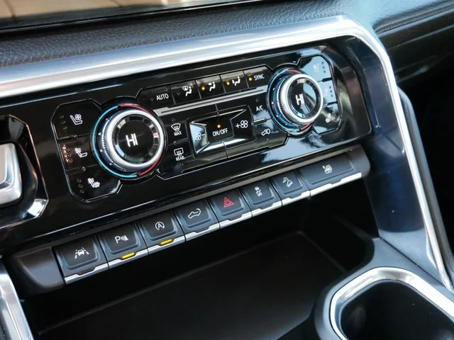 SEMINUEVOS GMC Sierra 1500 a Estados en autogozo