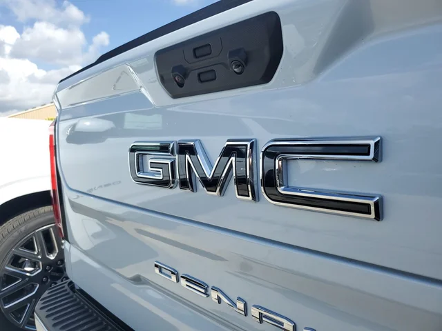 Nuevos GMC SIERRA 1500 à Estados chez autogozo