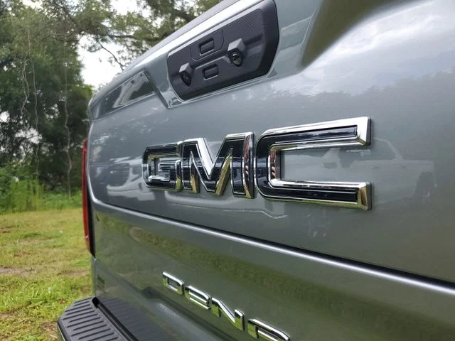 Nuevos GMC SIERRA 1500 à Estados chez autogozo