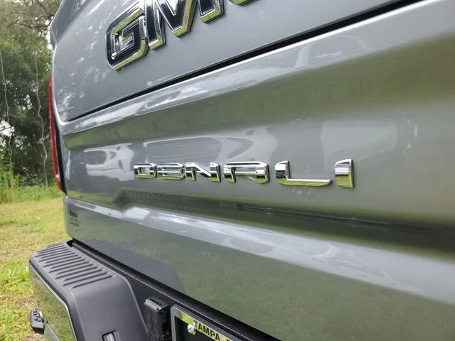 Nuevos GMC SIERRA 1500 à Estados chez autogozo