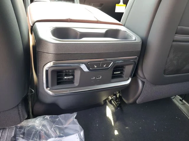 Nuevos GMC SIERRA 1500 à Estados chez autogozo