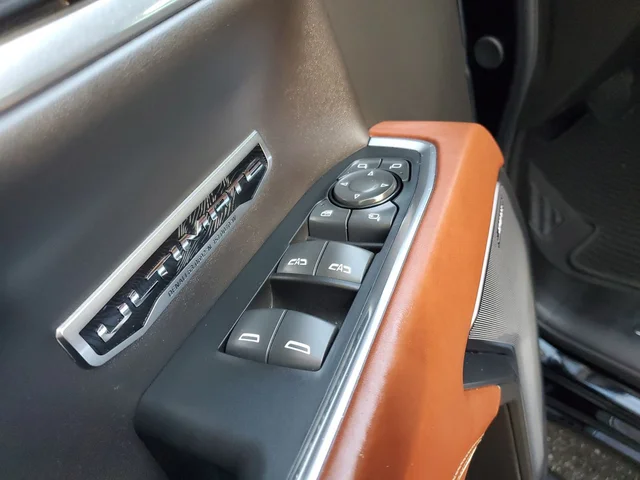 SEMINUEVOS GMC Sierra 1500 a Estados en autogozo