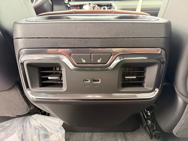 Nuevos GMC SIERRA 1500 à Estados chez autogozo