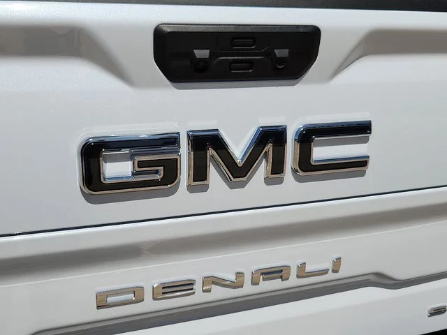 Nuevos GMC SIERRA 1500 à Estados chez autogozo